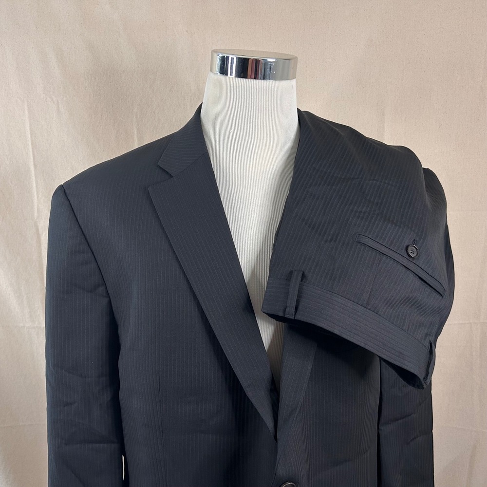 Hugo Boss 50R Pasolini1 Suit 38x31 Wool Black Striped Two Button Double Vented